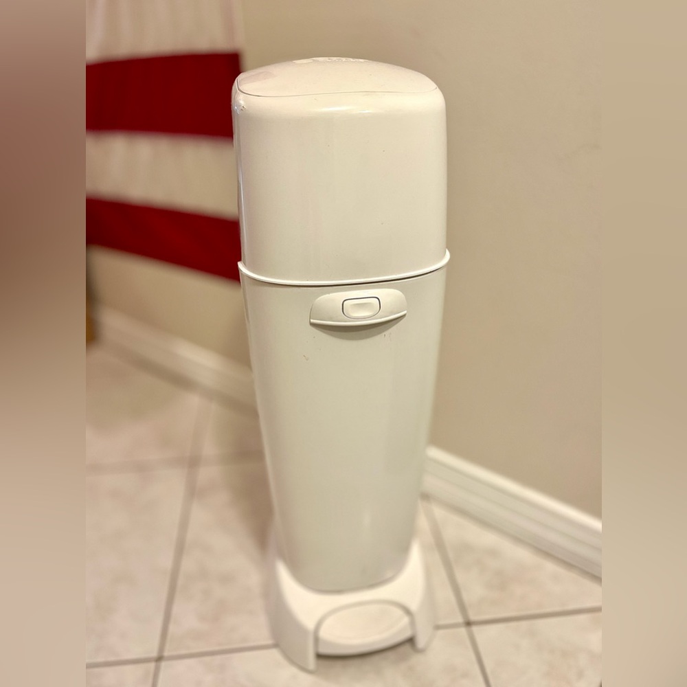 Playtex Diaper Genie Complete Pail - White